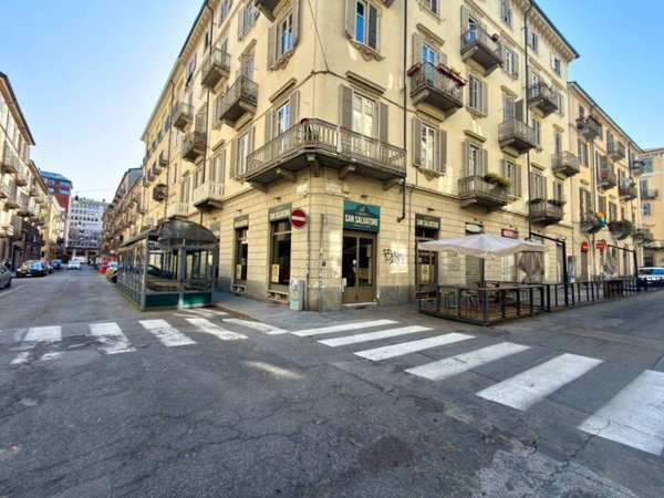 negozio in vendita a Torino in zona San Salvario