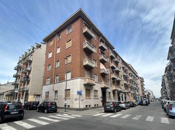 appartamento in vendita a Torino in zona Parella