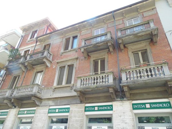 appartamento in vendita a Torino in zona Cit Turin