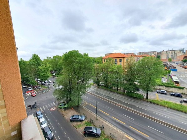 appartamento in vendita a Torino in zona Borgo San Paolo