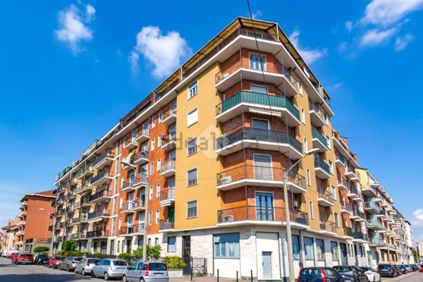 appartamento in vendita a Torino in zona Borgata Lesna
