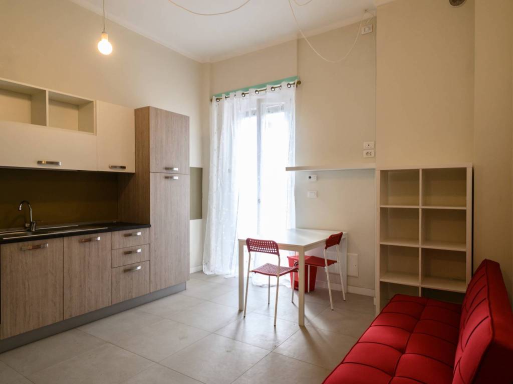 appartamento in vendita a Torino in zona Aurora