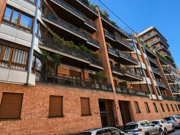 appartamento in vendita a Torino in zona Crocetta