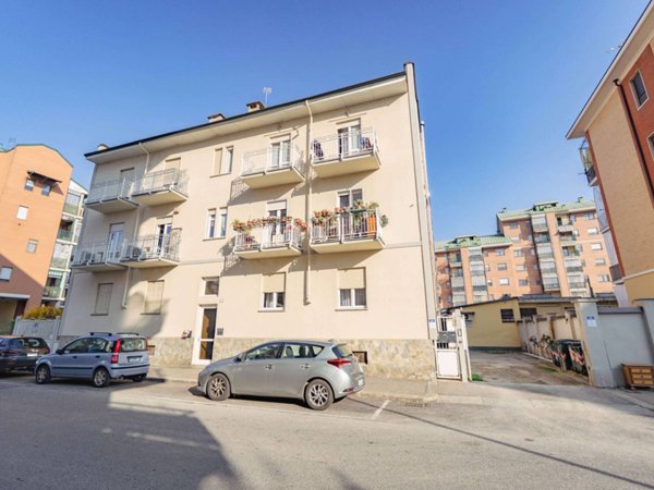 appartamento in vendita a Torino in zona Mirafiori Sud