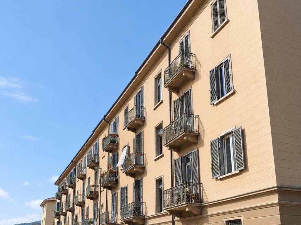 appartamento in vendita a Torino in zona Aurora