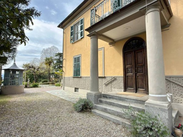 casa indipendente in vendita a Torino in zona Superga