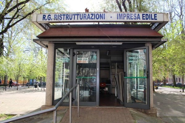 negozio in vendita a Torino in zona Barriera di Milano