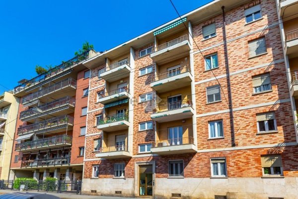 appartamento in vendita a Torino in zona Borgata Lesna