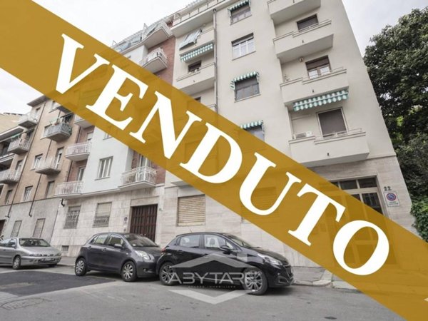 appartamento in vendita a Torino in zona Mirafiori Nord