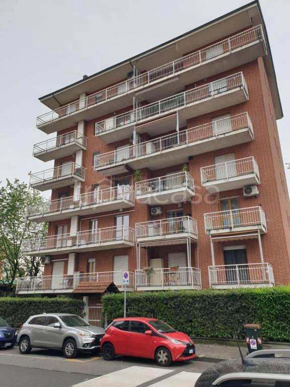 appartamento in vendita a Torino in zona Parella