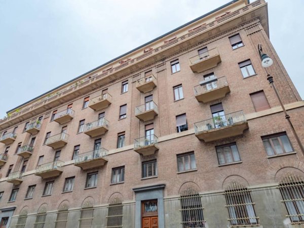 appartamento in vendita a Torino in zona Centro Storico