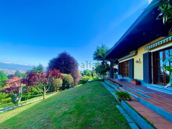casa indipendente in vendita a Torino in zona Borgo Po