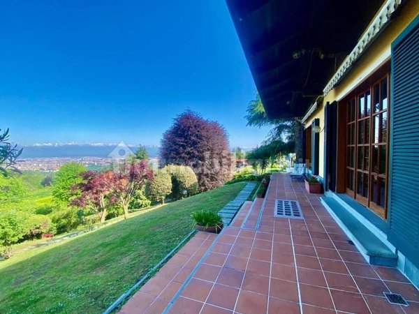 casa indipendente in vendita a Torino in zona Borgo Po