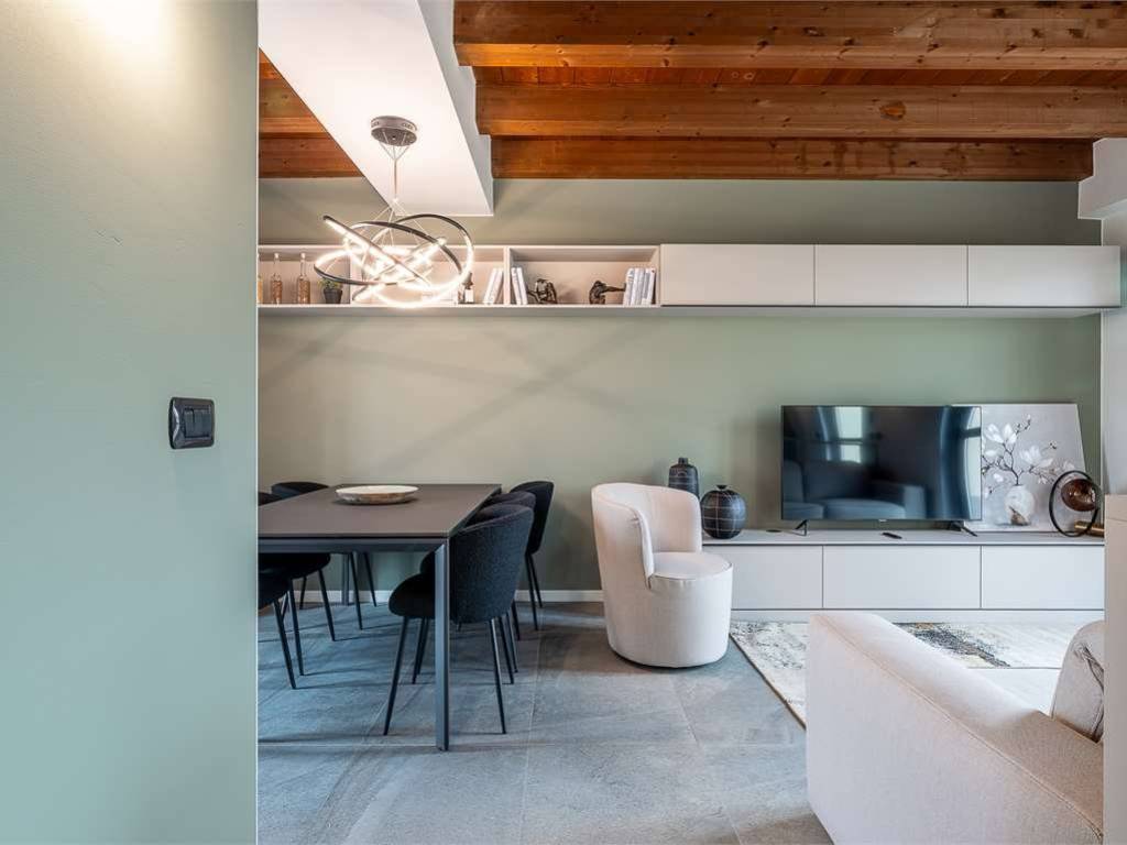 casa indipendente in vendita a Torino in zona Mirafiori Sud