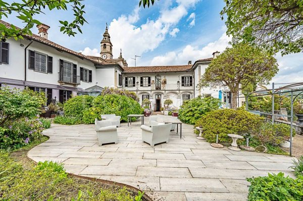 casa indipendente in vendita a Torino in zona Cavoretto