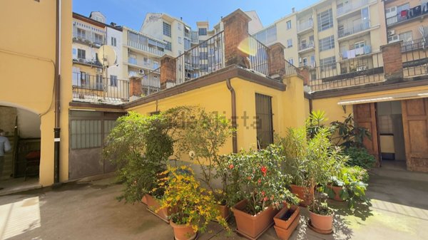 casa indipendente in vendita a Torino in zona San Donato