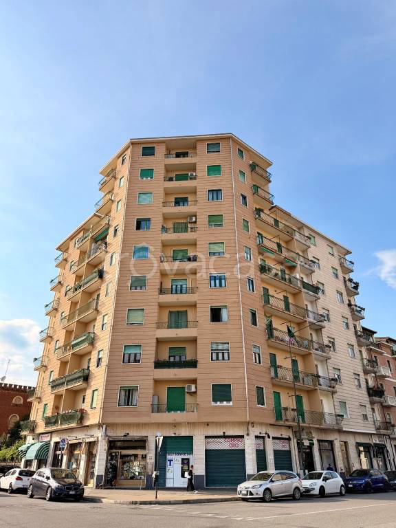 appartamento in vendita a Torino in zona Lucento