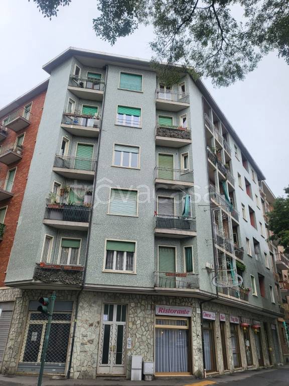 appartamento in vendita a Torino in zona Parella