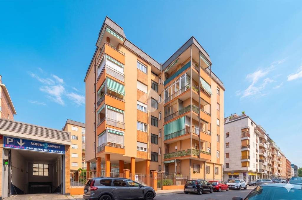 appartamento in vendita a Torino in zona Parella