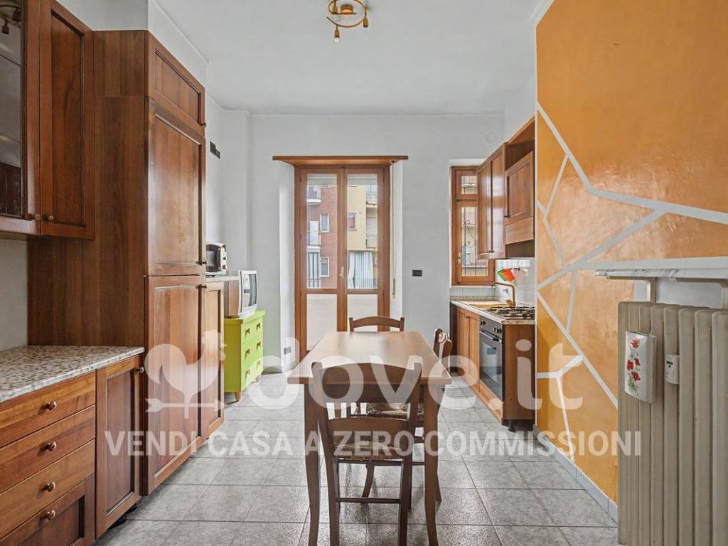 appartamento in vendita a Torino in zona Cenisia