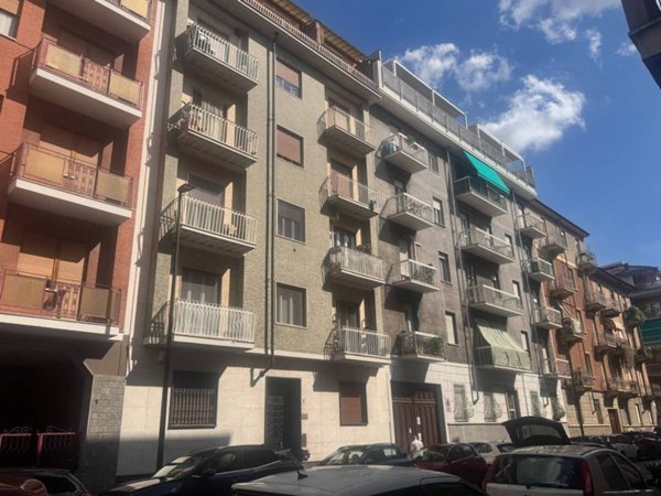 appartamento in vendita a Torino in zona Borgo San Paolo