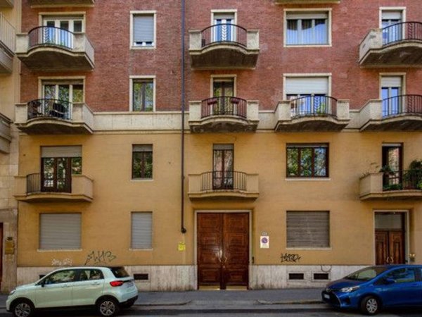 appartamento in vendita a Torino in zona Crocetta