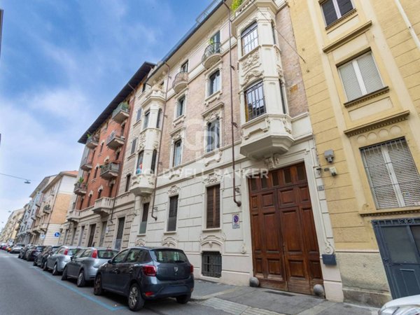 appartamento in vendita a Torino in zona Campidoglio