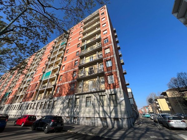 appartamento in vendita a Torino in zona Mirafiori Nord