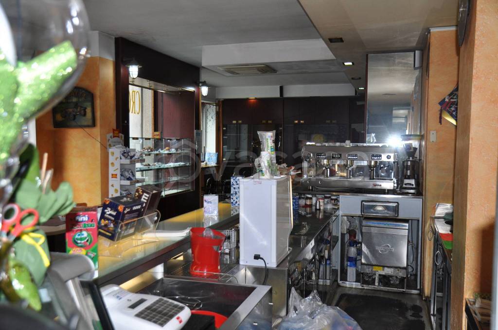 negozio in vendita a Torino in zona Barriera di Milano