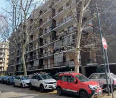 appartamento in vendita a Torino in zona Santa Rita