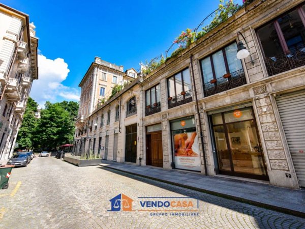 negozio in vendita a Torino