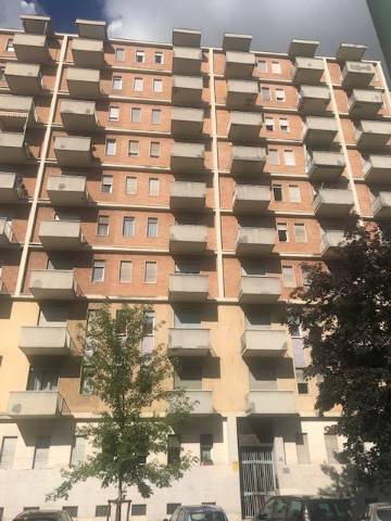 appartamento in vendita a Torino in zona Mirafiori Nord
