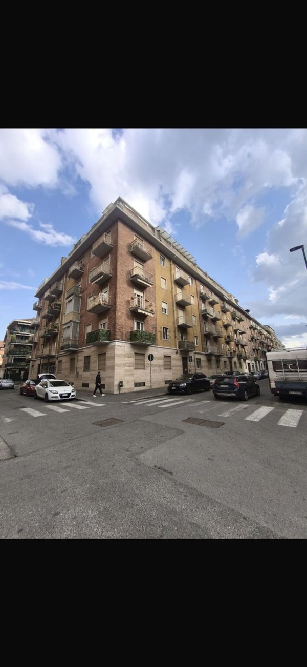 appartamento in vendita a Torino in zona Borgo San Paolo