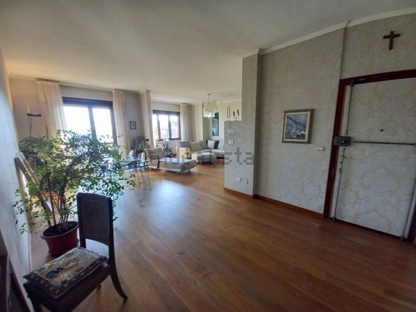 appartamento in vendita a Torino in zona Santa Rita