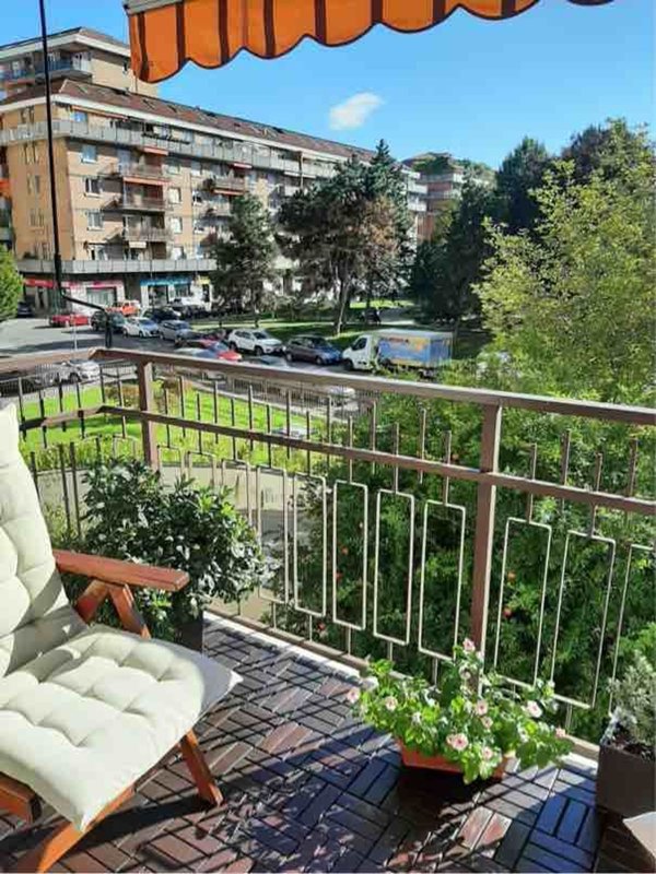 appartamento in vendita a Torino in zona Pozzo Strada