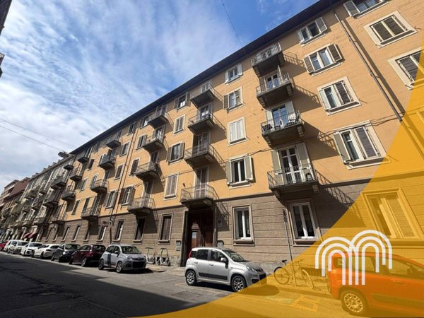 appartamento in vendita a Torino in zona Cenisia