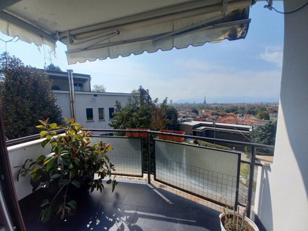 appartamento in vendita a Torino in zona Gran Madre