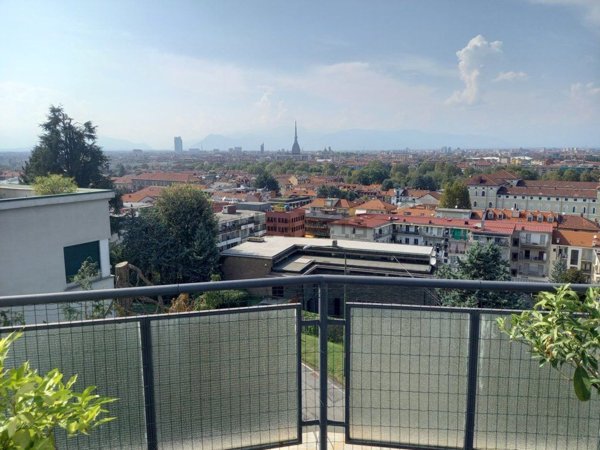 appartamento in vendita a Torino in zona Gran Madre