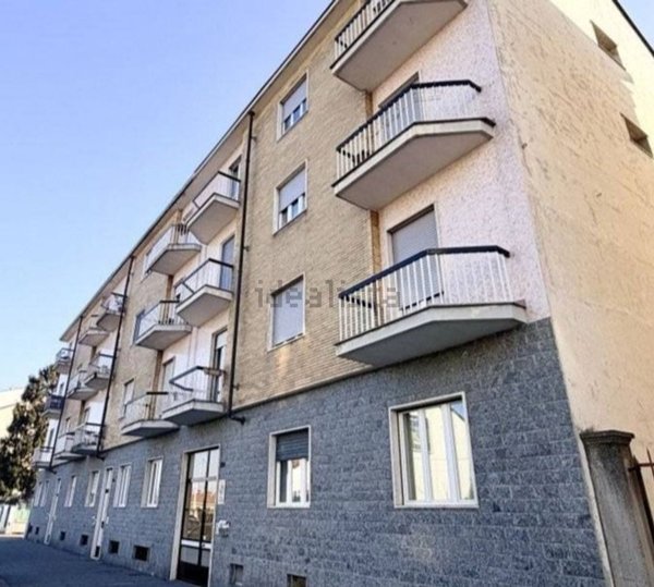 appartamento in vendita a Torino in zona Barca