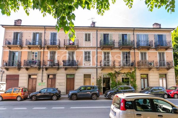 appartamento in vendita a Torino in zona Cavoretto