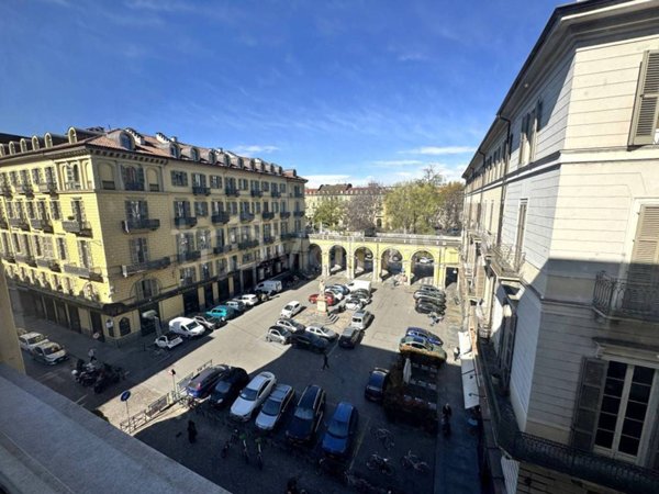 appartamento in vendita a Torino in zona Centro Storico