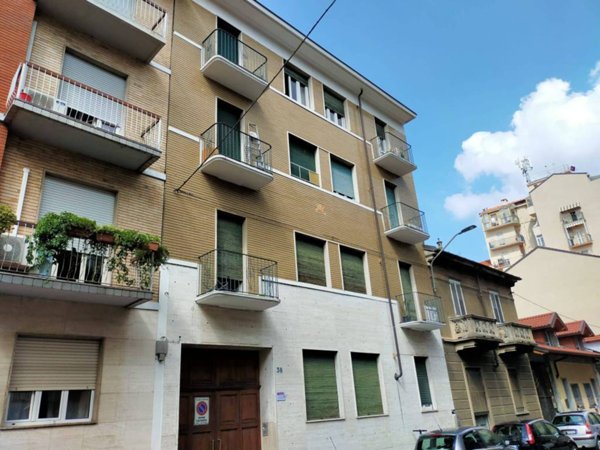 appartamento in vendita a Torino in zona Borgo San Paolo