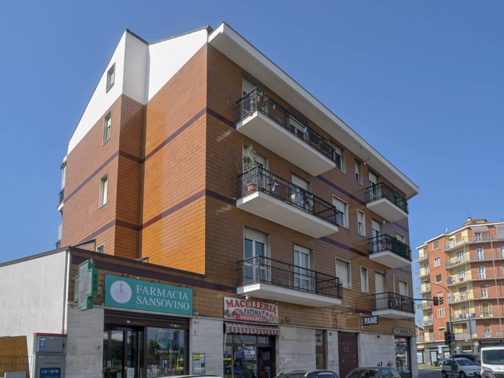 appartamento in vendita a Torino in zona Lucento