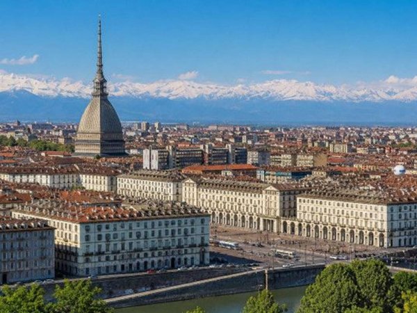 intera palazzina in vendita a Torino in zona Madonna di Campagna
