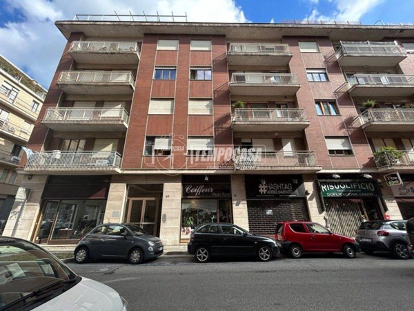 appartamento in vendita a Torino in zona Crocetta