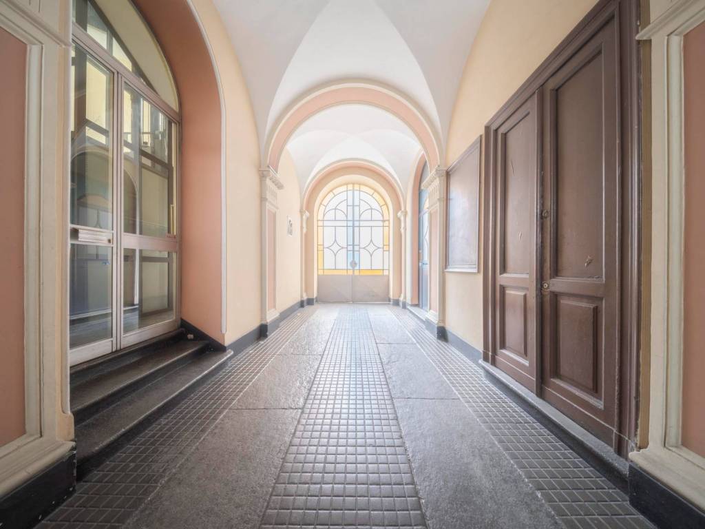 appartamento in vendita a Torino in zona Millefonti