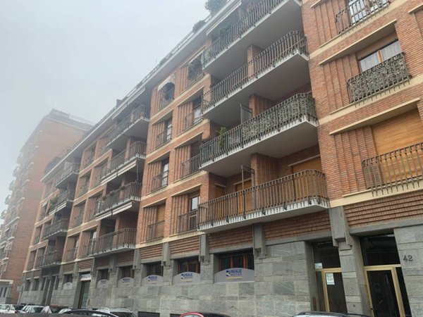 appartamento in vendita a Torino in zona San Salvario