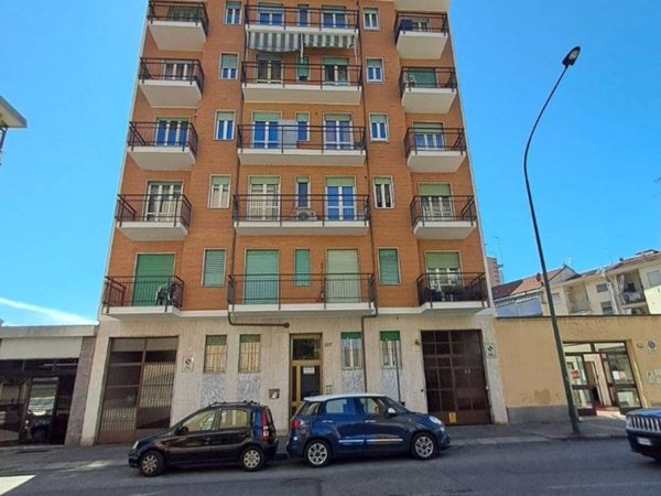 appartamento in vendita a Torino in zona Mirafiori Nord