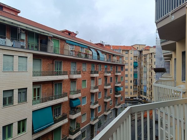appartamento in vendita a Torino in zona Vanchiglia