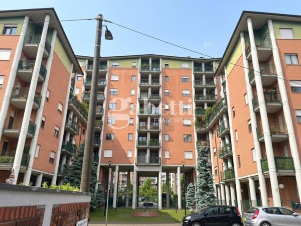 appartamento in vendita a Torino in zona Pozzo Strada